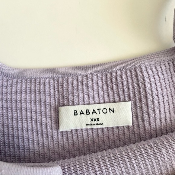 Aritzia Babaton Sculpt Knit Squareneck Cropped Tank in Pastel Lilac - Picture 4 of 8